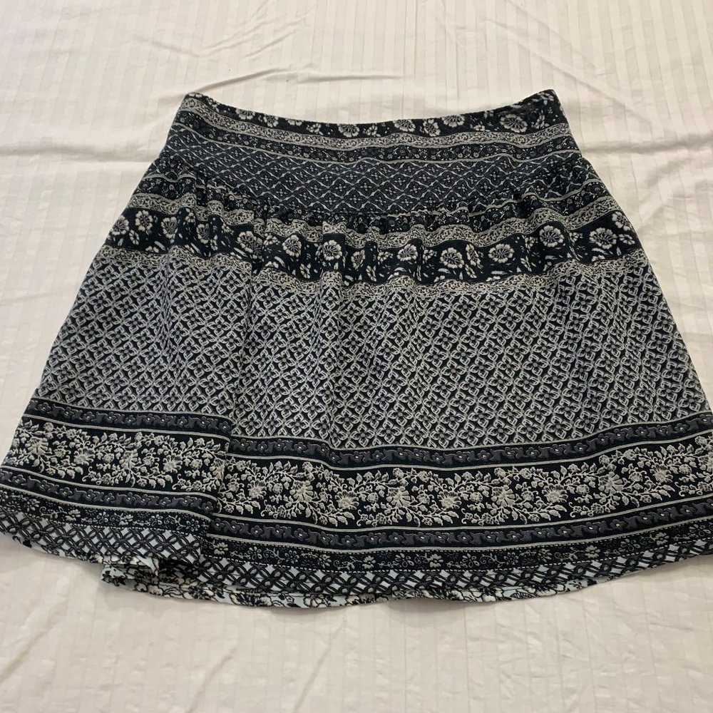 🍎🍎🍎  DONT ASK WHY WOMENS SKIRT SIZE ONE SIZE 🍎🍎🍎